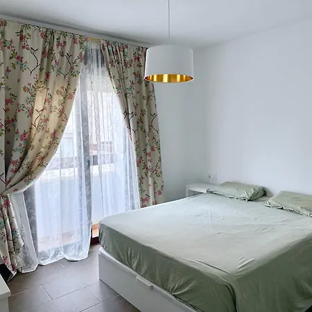 Nuevo Oasis Con Parking Y Piscina Apartment Salobrena